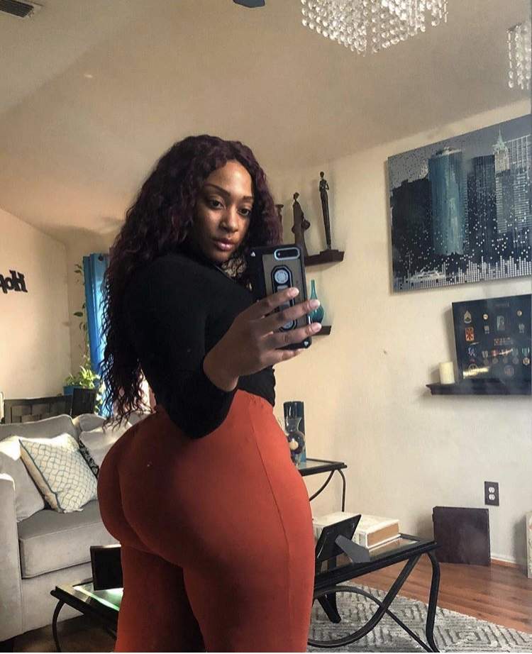 #10YearsChallenge: This lady's backside ten years after is jaw dropping (Photos)