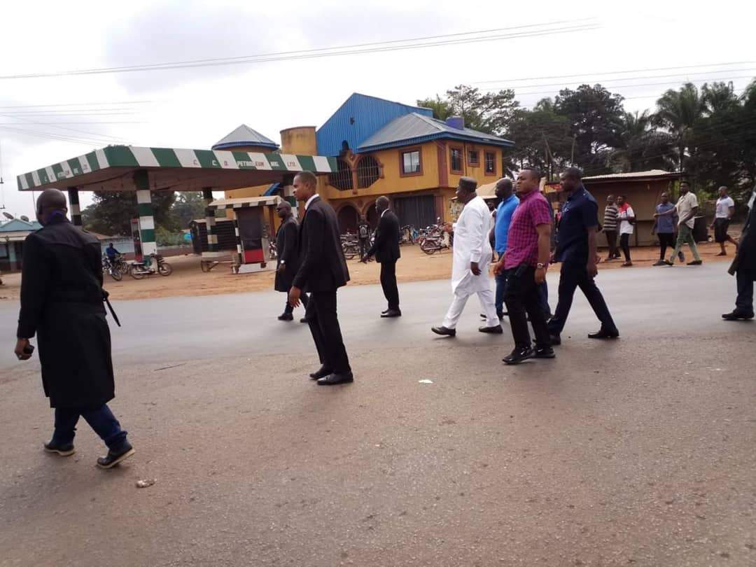 Gov Ifeanyi Ugwuanyi Of Enugu Casts His Vote (Photos)