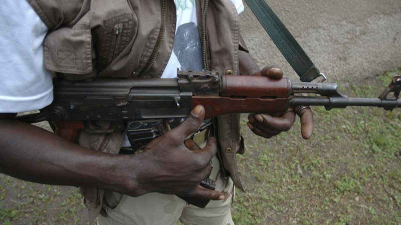 Confusion as Suspected Armed Robbers Storm Delta Community, Shoot Security Guard Dead Confusion as Suspected Armed Robbers Storm Delta Community, Shoot Security Guard Dead