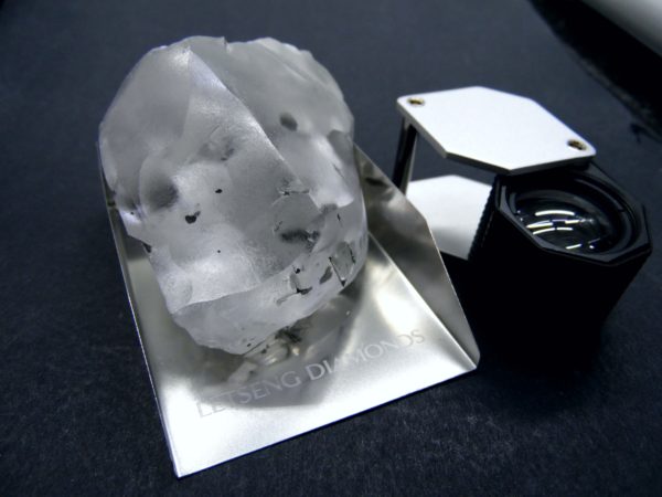 See The 910-Carat Diamond Worth $40million Discovered In Lesotho