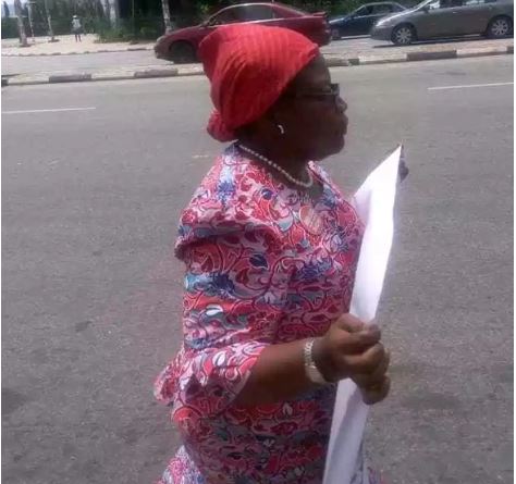 Security Operatives Assault Ex-Minister, Oby Ezekwesili During Lone Protest At Aso Rock Gate (Photos)