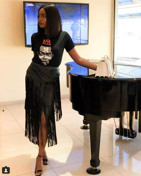 VP's Daughter, Kiki Osinbajo Pays Tribute To Fela In Crested T-shirt