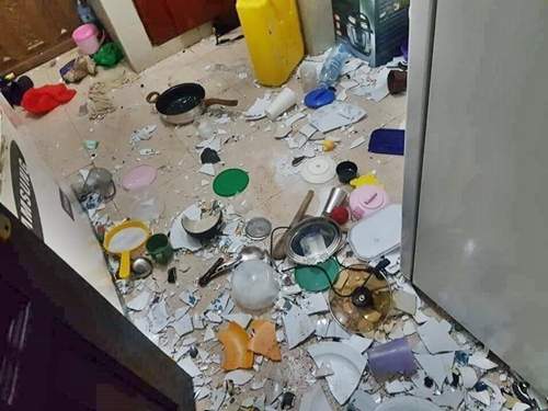 Jealous Girlfriend Destroys Boyfriend's Properties After Seeing N*de Photos On His Phone (Photos)