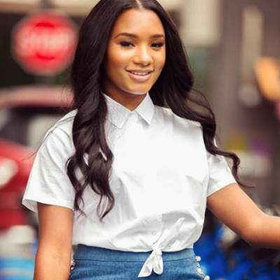 Temi Otedola shows how her parent paid her a surprise visit while on a movie set (video)