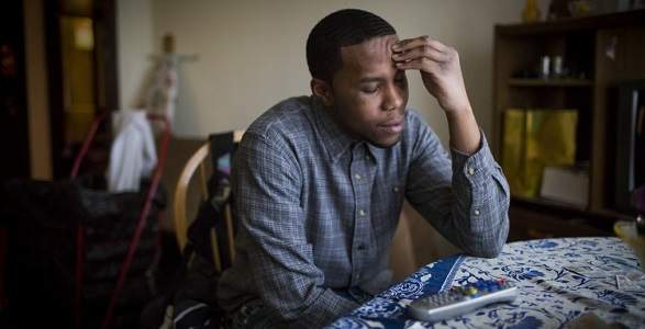 She ended our relationship as a Christmas Gift - Heartbroken Man cries out