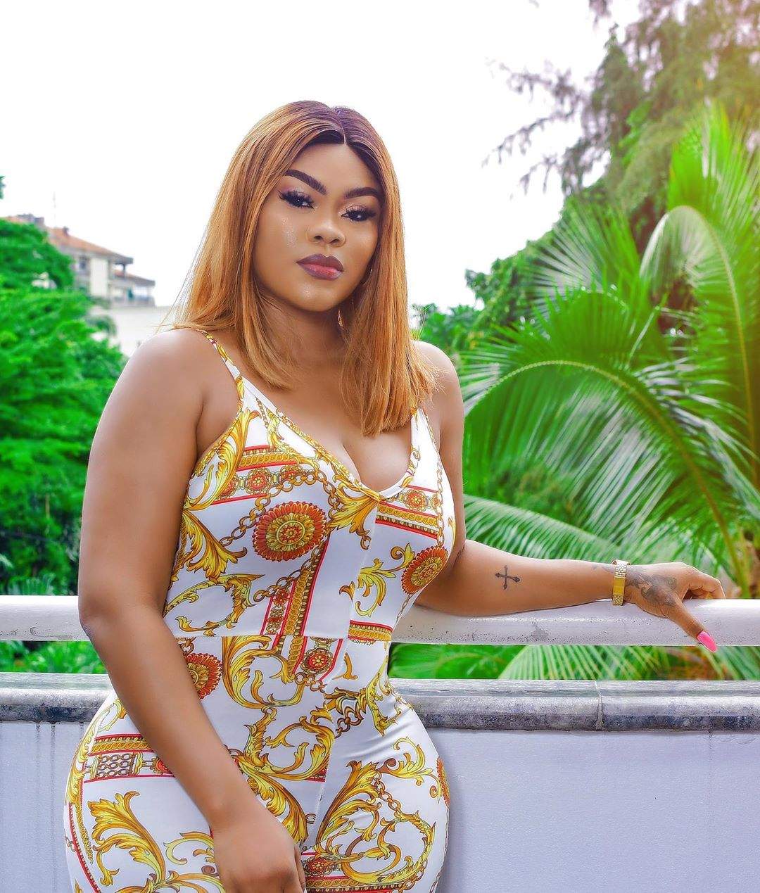 Daniella Okeke shares sizzling new photos