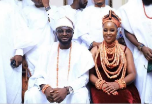 First photos from the wedding ceremony of Tee-Y Mix and Ivie Ogbonmwan