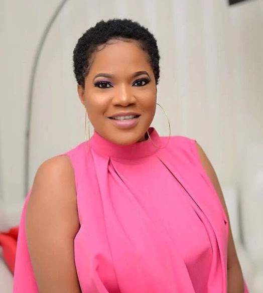 Toyin Abraham spends to feed the needy to survive the Coronavirus Pandemic