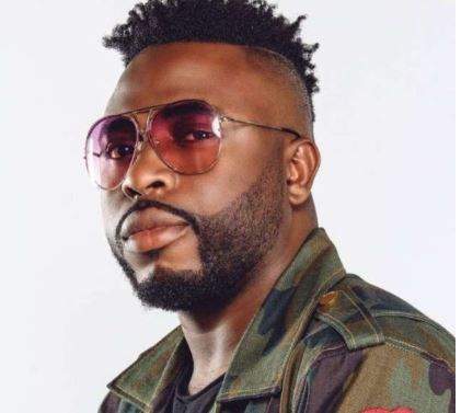 Samklef reacts to many actresses claiming to get car gifts more than their male colleagues (photo)