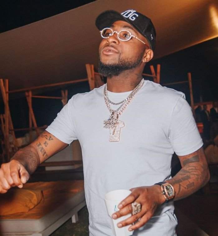 Davido pays 1 million for CU student's school fees