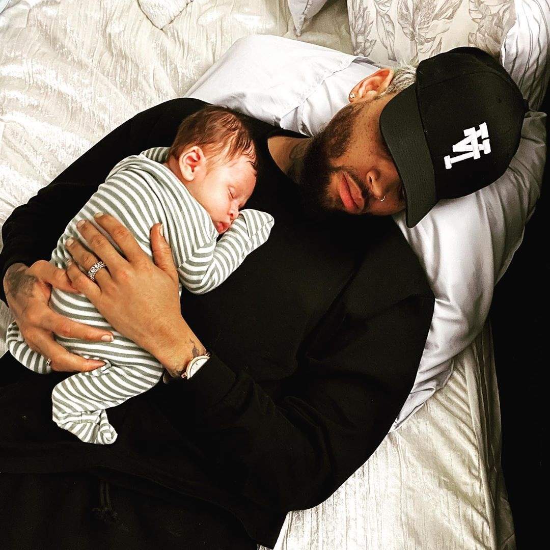 Chris Brown shares adorable new photo with his new born son, Aeko