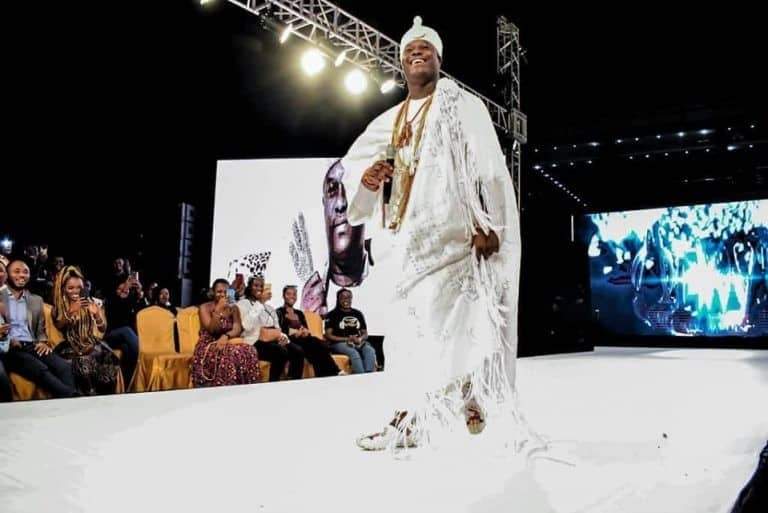 Ooni of Ife spotted catwalking at a fashion show in Lagos (photos)