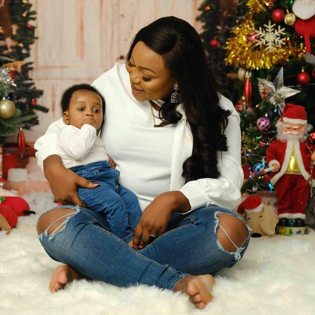 Ruth Kadiri and her daughter look beautiful in lovely Christmas photos