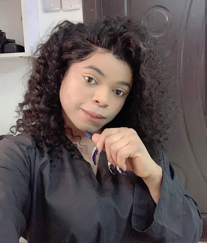 'You look like the man you are' - Fans react as Bobrisky shares handsome make-up free photo