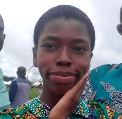 Student with highest JAMB score, Agnes Maduafokwa receives N16million from NSE