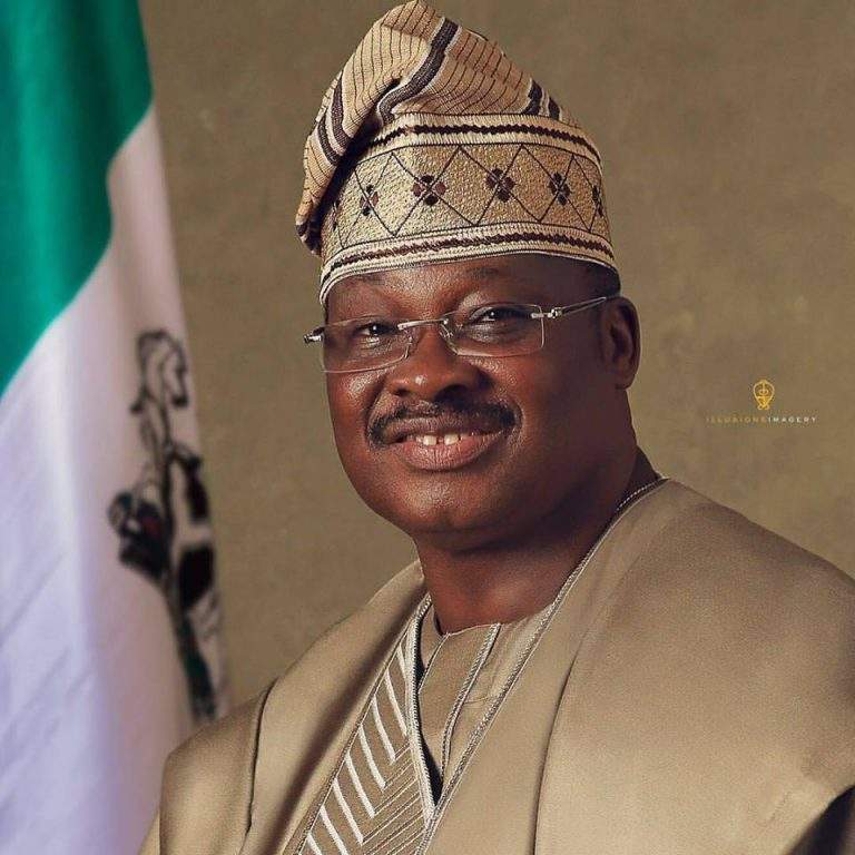 Checkout the exquisite interior of Sen. Ajimobi's grave with AC, Marble finishing and high-class interior decor (Video)