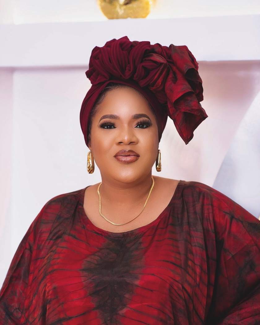 Nigerians react as video of Toyin Abraham exchanging words with 'area boys' surfaces