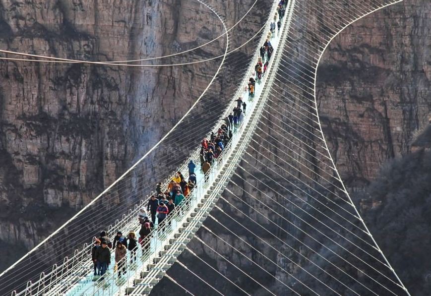 You Need To See The Longest Glass Bridge in the World That China Just Opened