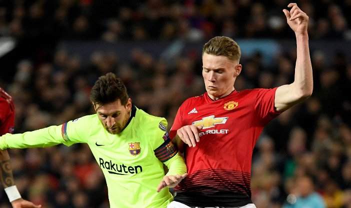 Champions League: Barcelona win at Manchester United, Juventus hold Ajax