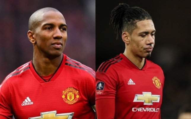 Man Utd players angry over new deals for Young, Smalling, Jones