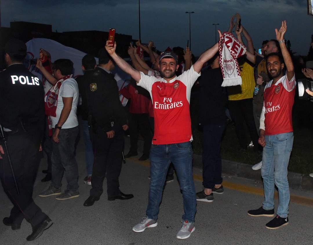 Arsenal squad arrives in Baku ahead of Europa League final (Photos)