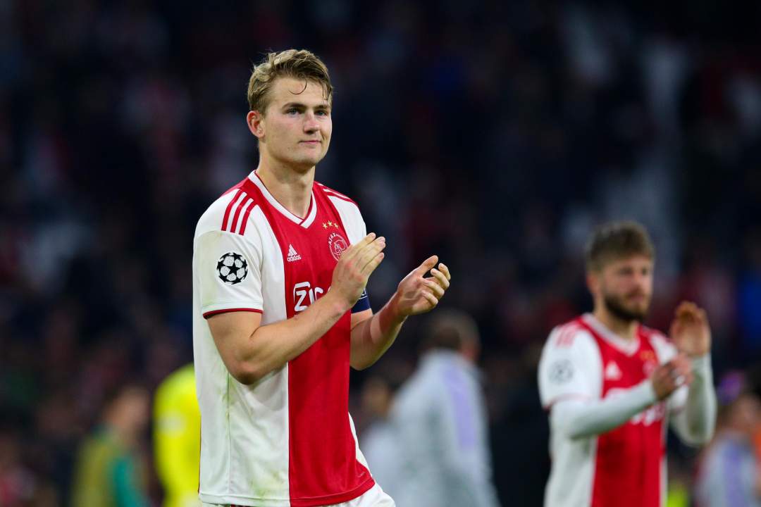 Transfer: Van Dijk sends message to Ajax's Matthijs de Ligt