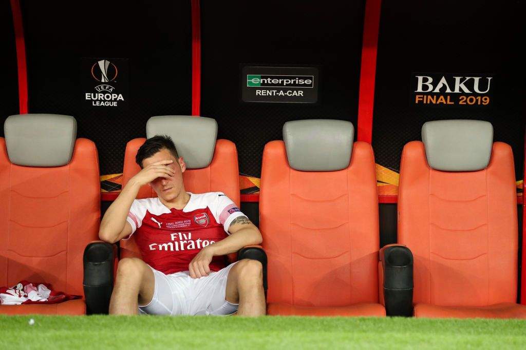 Europa League final: What Ozil did after Arsenal's 4-1 loss to Chelsea (PHOTO)