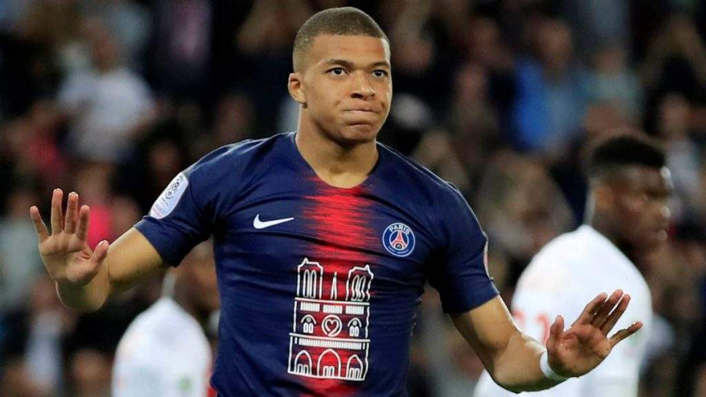 EPL: Mbappe told to leave PSG for Premier League giants in summer