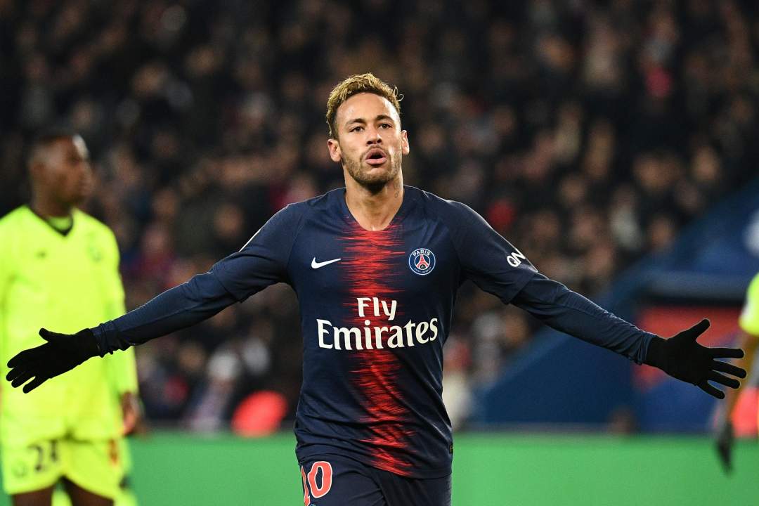 Transfer: Barcelona offer player, cash to PSG for Neymar