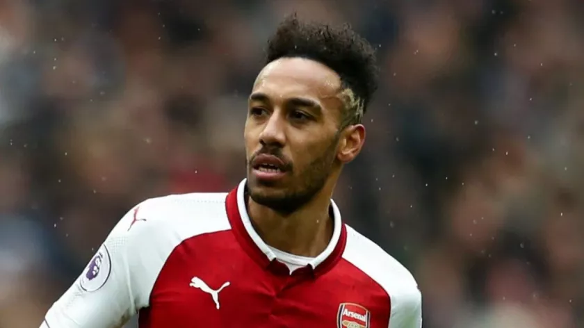 Arsenal vs Chelsea: Aubameyang accused of 'cheating' in FA Cup final