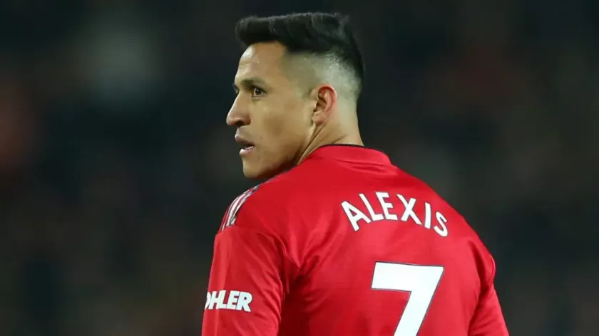 EPL: Solskjaer gives condition for Alexis Sanchez's return to Man Utd