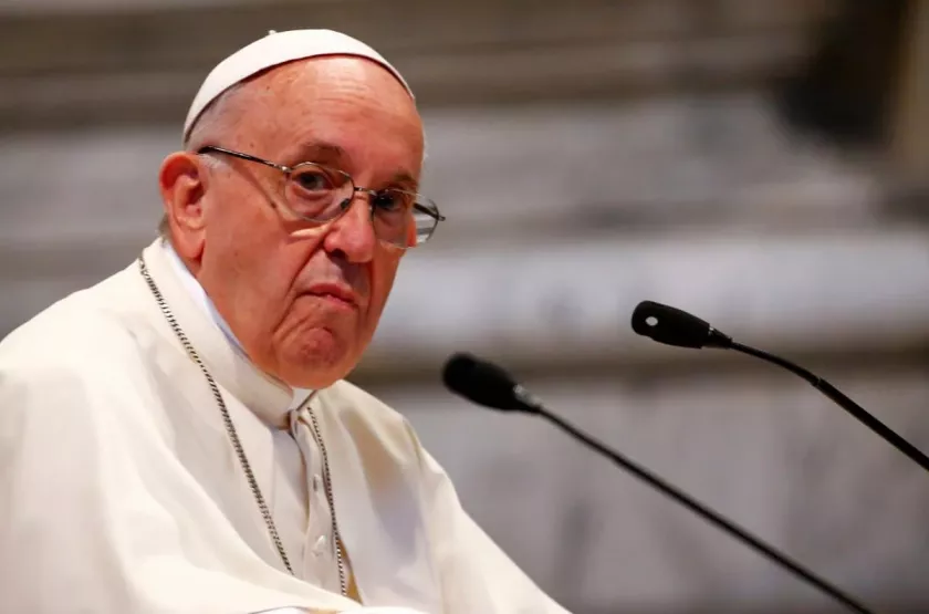 Pope Francis declares support for same-sex marriage