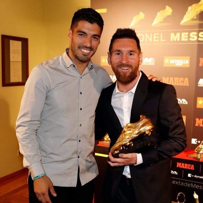 Luis Suárez reacts as Messi wins sixth Golden Boot (Photo)