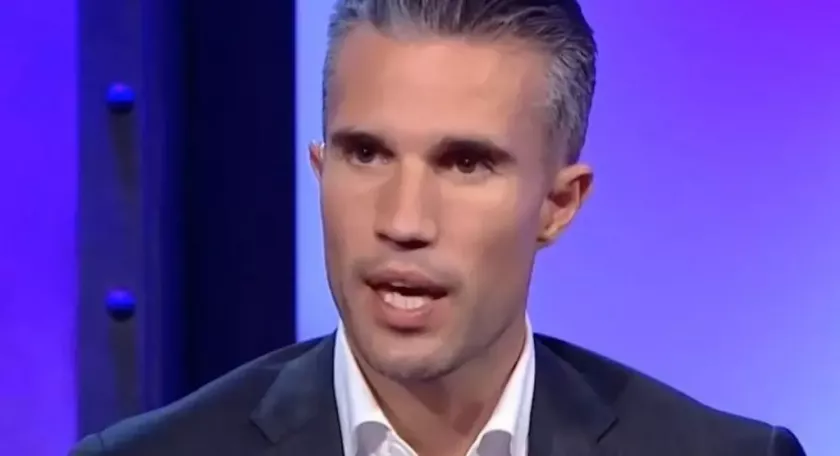 Van Persie snubs Wenger, names best manager he worked with