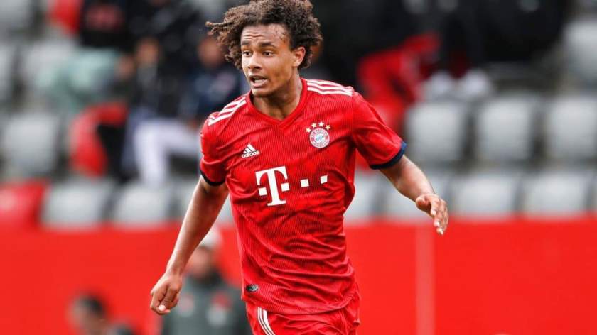Bayern Munich star, Joshua Zirkzee snubs Nigeria for Netherlands