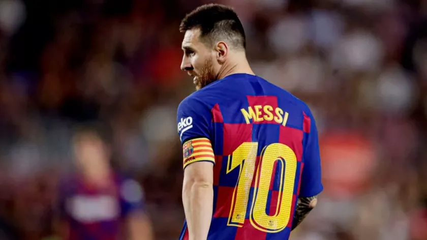 Samuel Eto'o reacts as Messi takes final decision on leaving Barcelona