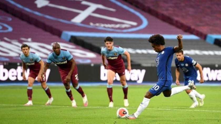 EPL: Willian makes history after Chelsea's 3-2 loss to West Ham United