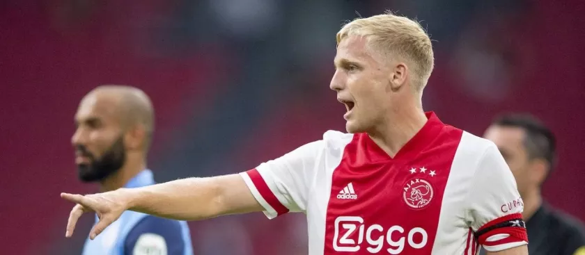 Transfer: What Van de Beek told Ajax teammates about leaving club for Man Utd
