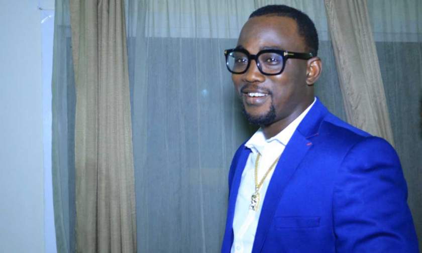 End SARS: Fuji star, Pasuma chased out of Alausa protest ground (Video)