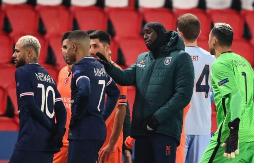 PSG vs Istanbul Basaksehir: Demba Ba confronts fourth official over alleged racist slur (Video)