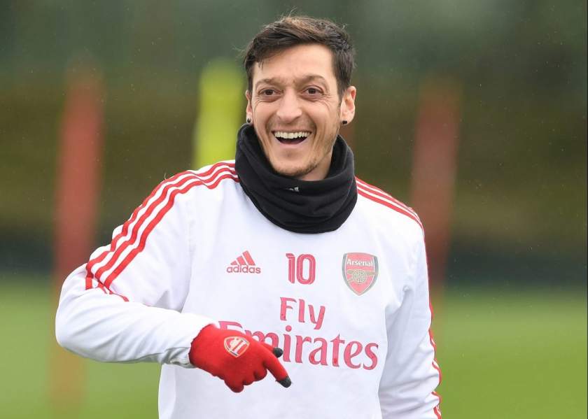Details of Mesut Ozil's new contract revealed