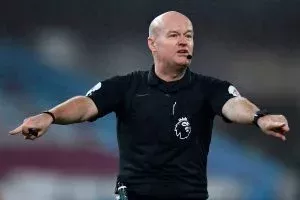 Premier League drops referee Lee Mason for this weekend's fixtures