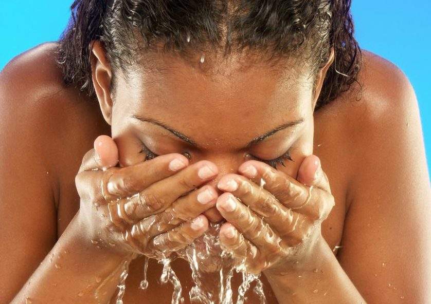 Six Mistakes You Make When Washing Your Face