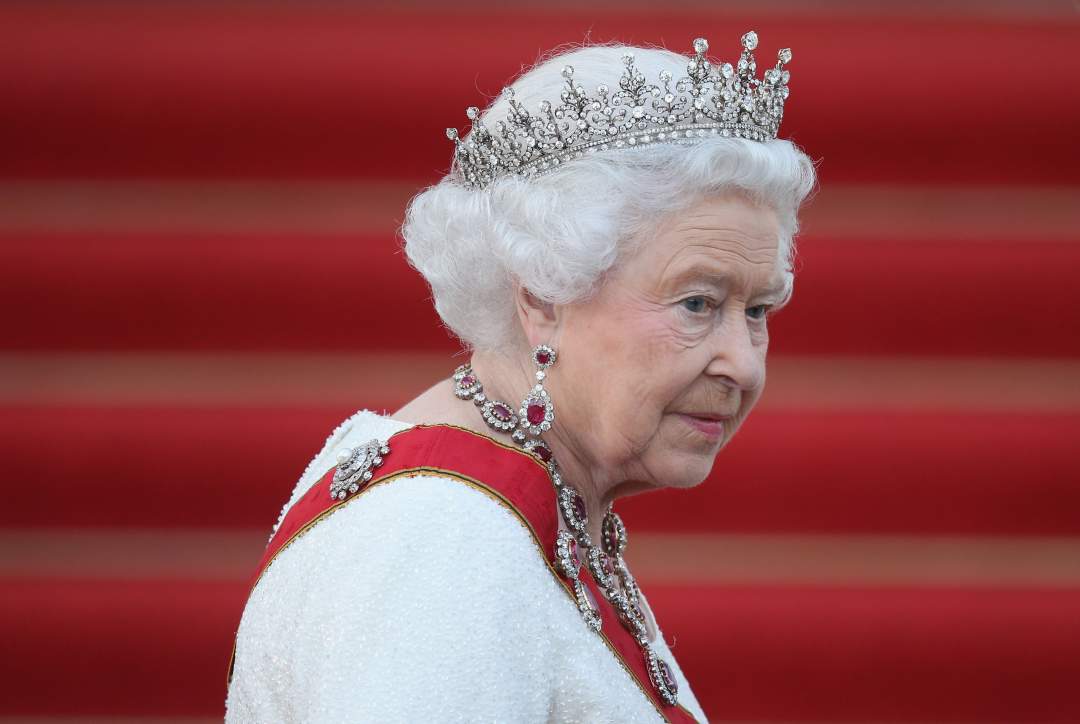 9 Interesting Privileges The Queen Of England Enjoys