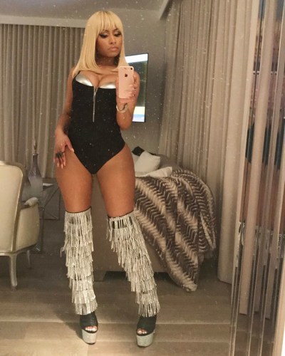 Nicki Minaj Flaunts 'New Stripper Boots' In Most Seductive Way - PHOTOS