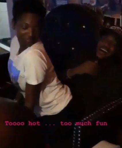 Watch Annie Idibia give hubby, 2Face Idibia a hot Lap Dance