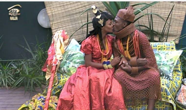 #BBNaija: Efe and Marvis sealed their wedding engagement with a very deep kiss (Watch Video)