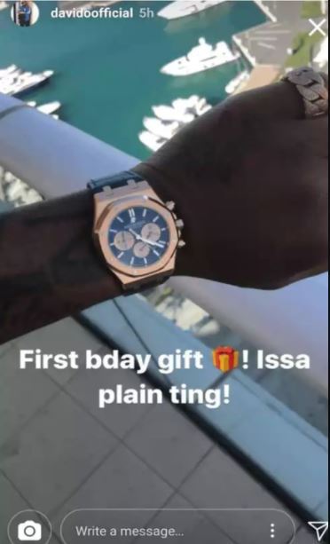 Davido buys rolex watch for his crew members as he turns 25 today.