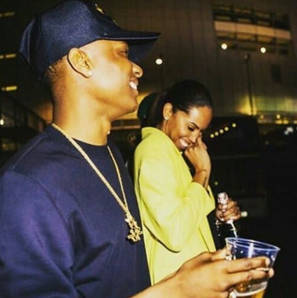 Wizkid finally shares face of his third child, Zion