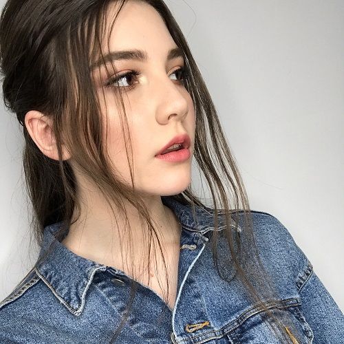 14-Year-Old Model Vlada Dzyuba Dies After 13-Hour Fashion Show.